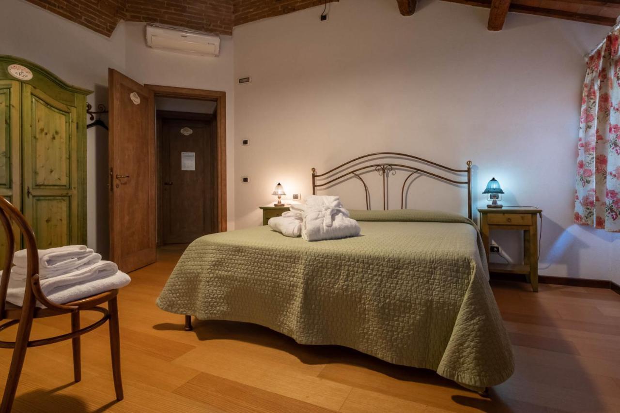 Vescovana Agriturismo Le 4 Rose מראה חיצוני תמונה